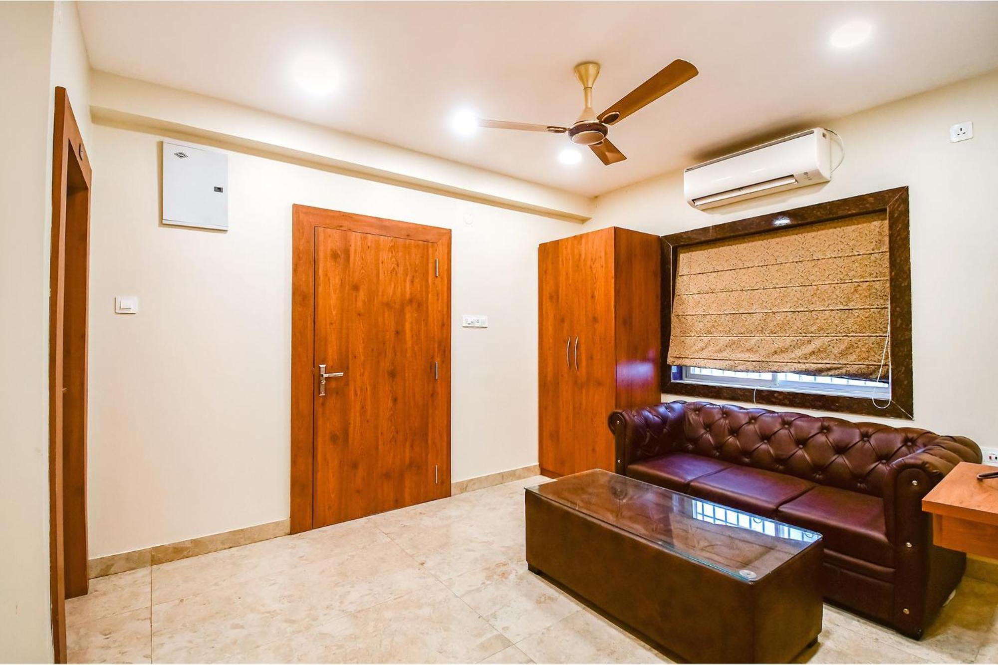 Fabhotel Dream World Residency - Nr Biswa Bangla Gate コルカタ エクステリア 写真